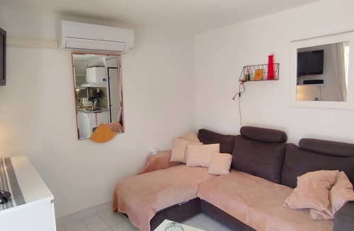 Les Ayguades Apartment | Magnifique Rez-de-jardin Soigné, à 20m de la Plage !