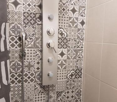 Saint-Just-Sauvage Apartment | MAGNIFIQUE STUDIO