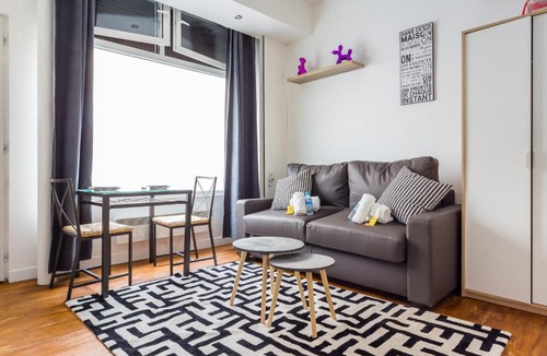 Charonne Apartment | Magnifique Studio II Saint Fargeau