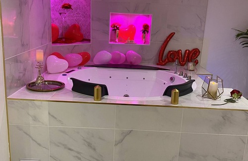 Gares Hotel | Magnifique Suite de Luxe à la Gare de Montpellier