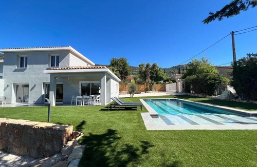 Peymeinade Villa | Magnifique villa