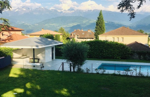 Corenc Villa | Magnifique Villa Piscine à Corenc, vue sur les Montagnes