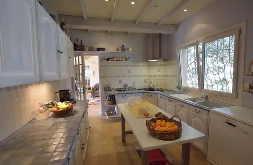 Pouzilhac Villa | Magnifique Villa Provençale Avec Piscine et Jardin