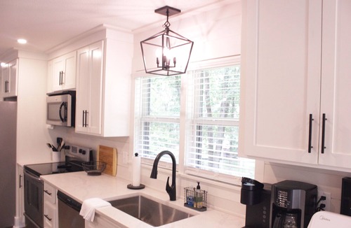 Florence House | Magnolia at The Shoals: Lakefront Home on Wilson Lake