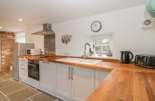 Mark Cottage | Magnolia Barn