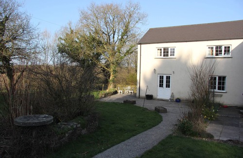 St. Giles on the Heath Cottage | Magnolia Cottage