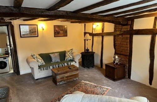 Wellington House | Magnolia Cottage