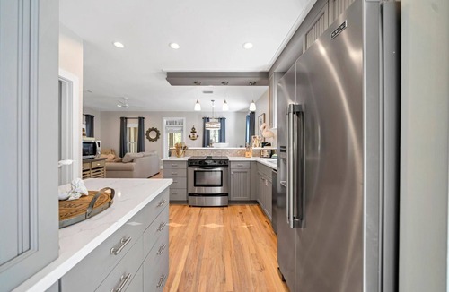 Seacrest House | Magnolia Cottages Flirty Flamingo - Pet Friendly, Pool & Beach Access!