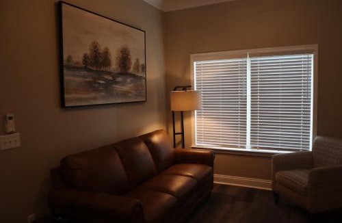 Cottonwood Hotel | Magnolia Creek Lodge