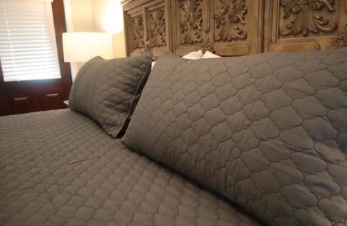 Cottonwood Hotel | Magnolia Creek Lodge