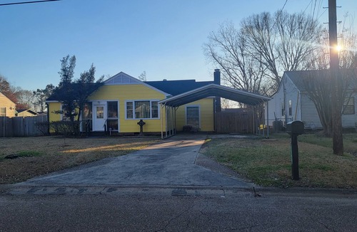 Natchez House | Magnolia Doll- Quiet & Relaxing