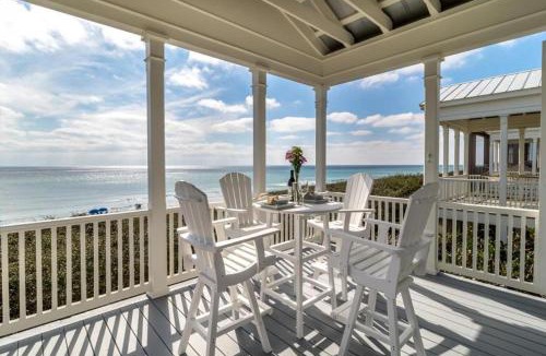 Seaside House | Magnolia Honeymoon Cottage