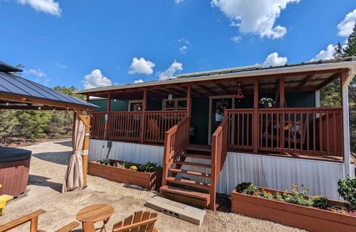 Paluxy Cabin | Magnolia - Hot Tub Gazebo - City Escapes Cabins