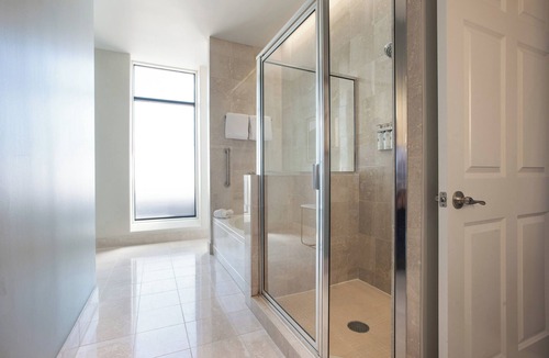 Downtown Houston Hotel | Magnolia Hotel Houston, A Tribute Portfolio Hotel
