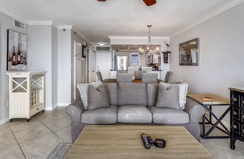 Holiday Isle Condo | Magnolia House 305 is a Luxury 2 BR with Free Beach Service by RedAwning