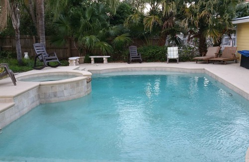 Holly Hill House | Magnolia Manor River house