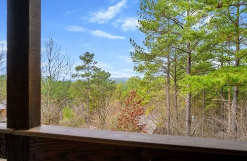 Broken Bow Cabin | Magnolia Peak Hot Tub, Firepit, Air Hockey