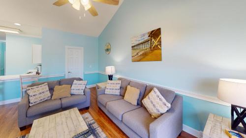 Central Myrtle Beach House | Magnolia Place 4627-302
