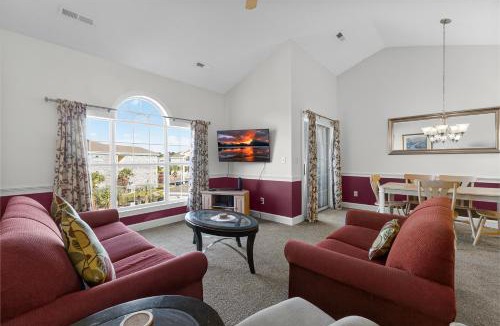 Central Myrtle Beach House | Magnolia Place 4677-302