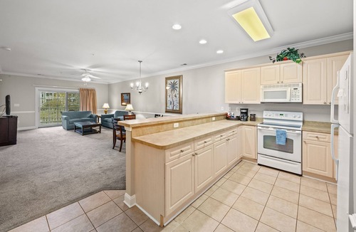 Central Myrtle Beach Condo | Magnolia Pointe 203 2nd floor w/elevator, pool