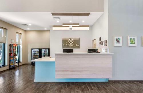 Fruitville Hotel | Magnolia Pointe; BW Signature Collection