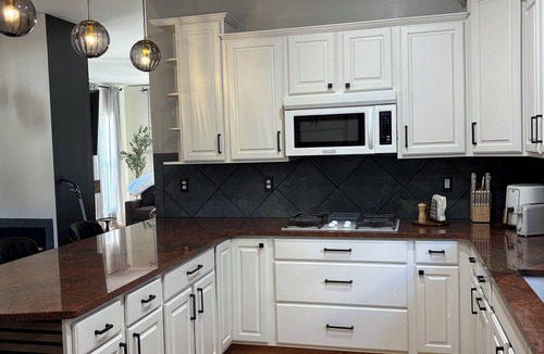 Southwest Garden House | Magnolia STL-Stylish 3BR Home w/Garage by Hospitals,Universities, Zoo & Gardens