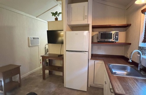 Magnolia House | Magnolia Tiny House in the Country
