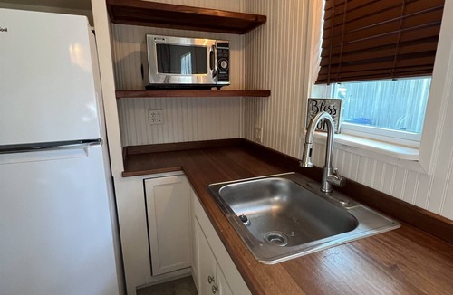 Magnolia House | Magnolia Tiny House in the Country