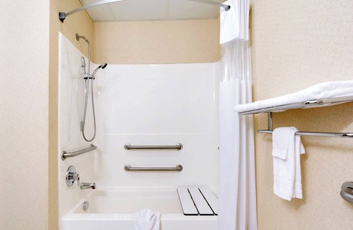 Malone Hotel | Magnuson Hotel West Liberty