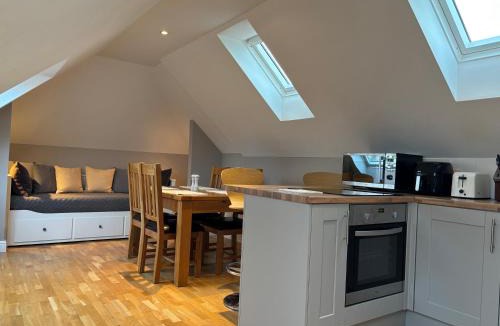 Sawston Apartment | Magog View