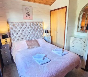 Warminster House | Magpie 3 HuntersMoon-Longleat-Warminster-Bath