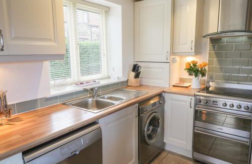 Ruswarp House | Magpie