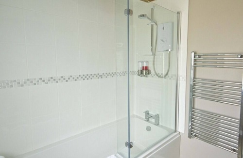 Barns Green Bed & Breakfast | Magpies