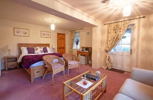 Barns Green Bed & Breakfast | Magpies