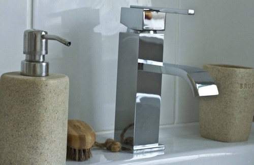 Barns Green Bed & Breakfast | Magpies