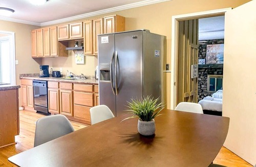 Madison House | Mahan Splashdown