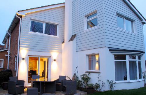 Lee-on-the-Solent Bed & Breakfast | Mahe - Lee on the Solent