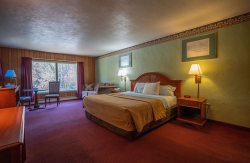 Lehighton Hotel | Mahoning Inn