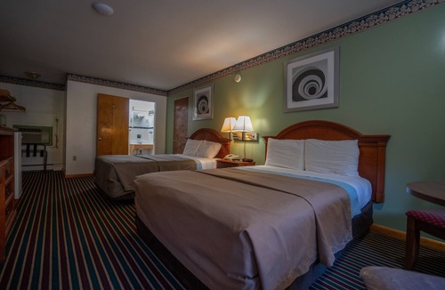 Lehighton Hotel | Mahoning Inn