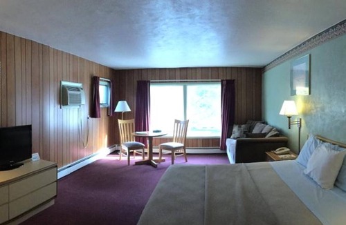 Lehighton Hotel | Mahoning Inn