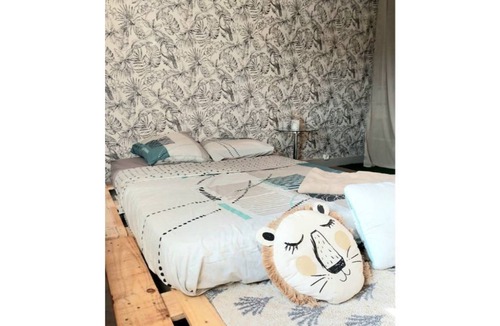 Saint-Leger-de-Montbrillais House | Maison à Proximité Center Parcs