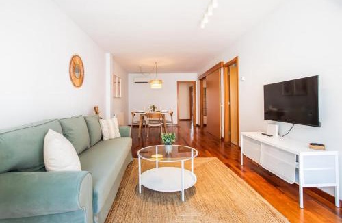 El Port Apartment | Mai&Maud Fira Apartment