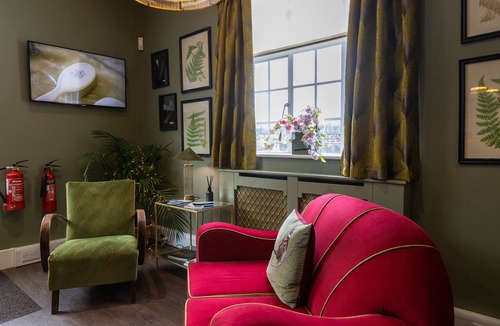 Maidstone Hotel | Maidens Tower B&B