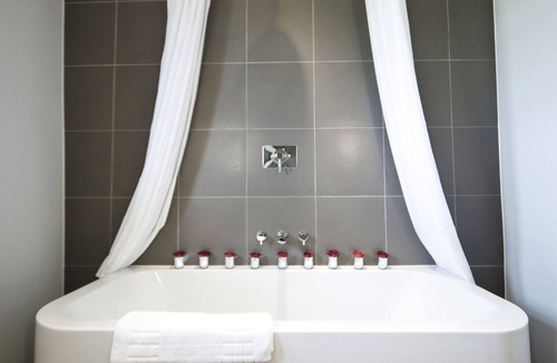 Maidstone Hotel | Maidens Tower B&B