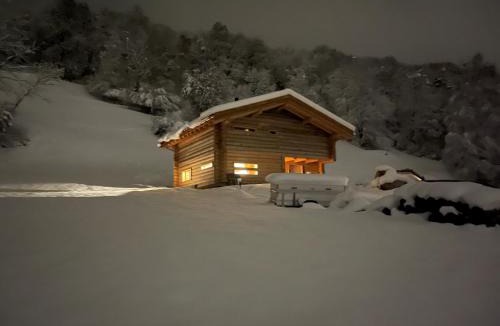 Untervaz Ski Chalet | Maiensäss, Berghütte Chlara - autark, voll ausgestattet, Ressourcen begrenzt