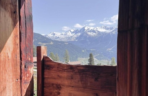 Obermutten Apartment | Maiensäss Stafel 45, (Mutten). by Interhome