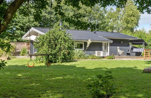Follenslev House | "Maiken" - 1.5km from the sea by Interhome