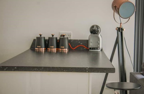 Birmingham City Centre Apartment | Mailbox Manor