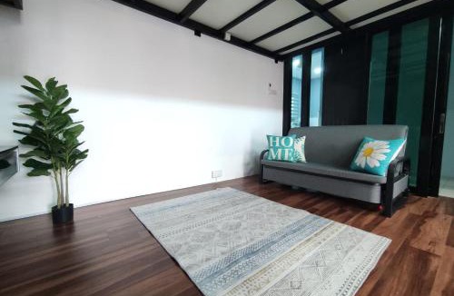 Alor Merah House | Maileyna Homestay 2