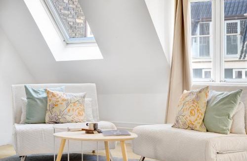 Indre By Apartment | Main 2 - Cute 2-Bdr Apt in Central Copenhagen
